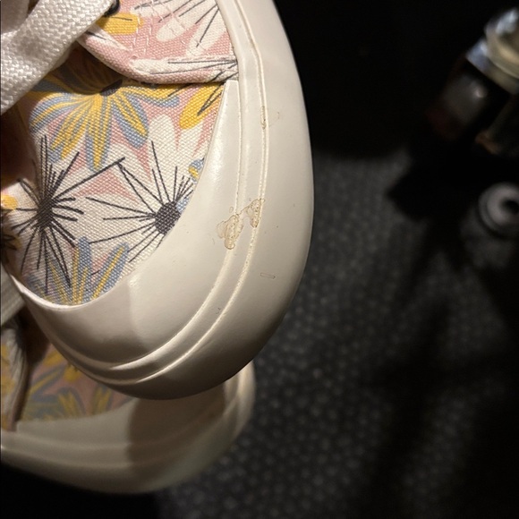 Rocket dog jumpin Beverly cotton pink women’s 9.5 pale pink blue floral - Picture 7 of 8